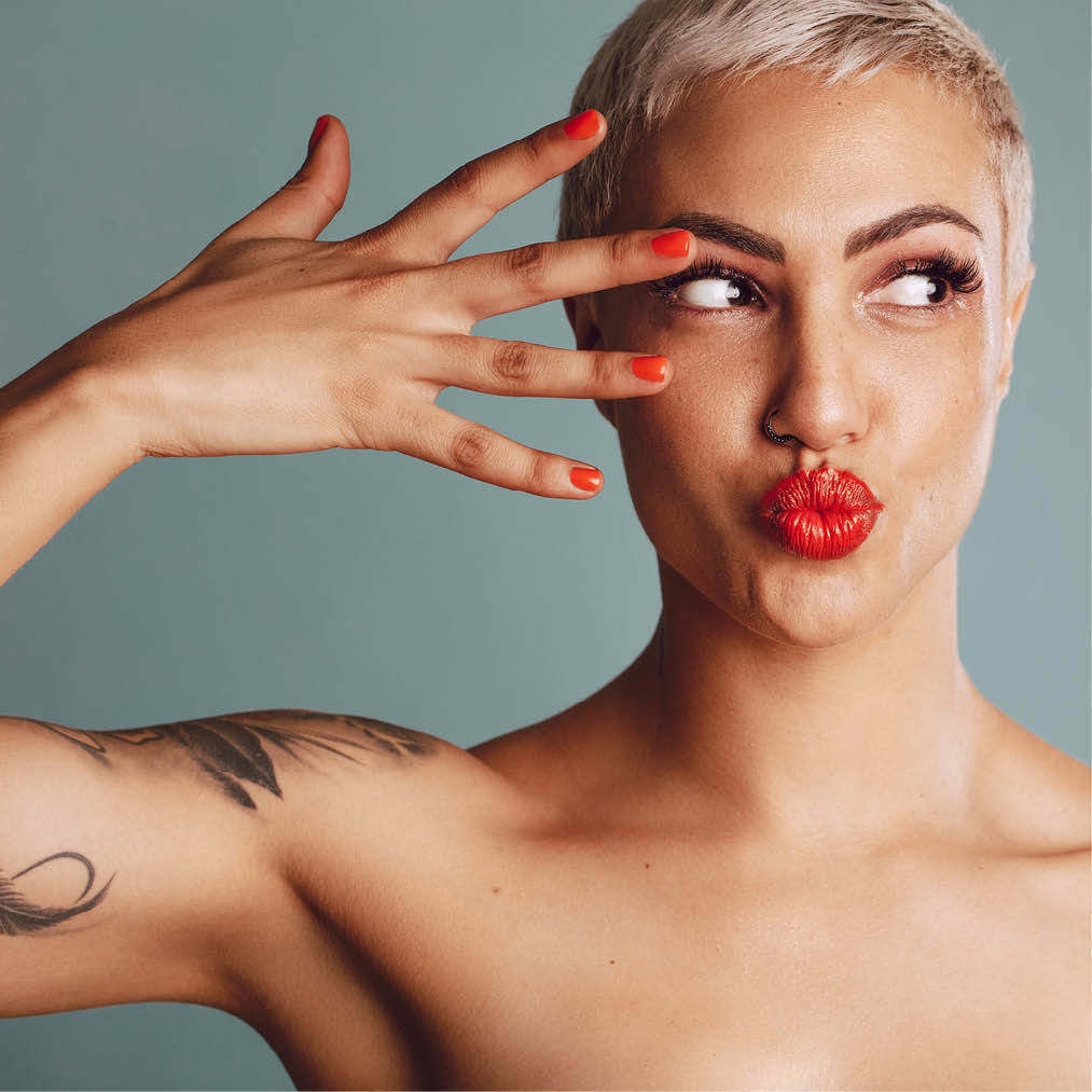 TWENTY BEAUTY-RELATED QUOTES  TO SHARE ON SOCIAL 