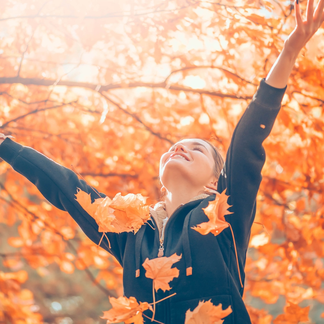 15 Thankful Quotes To Share on Social Media