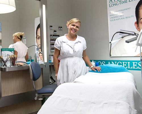 Permanent Make-up + Tattoo Artist